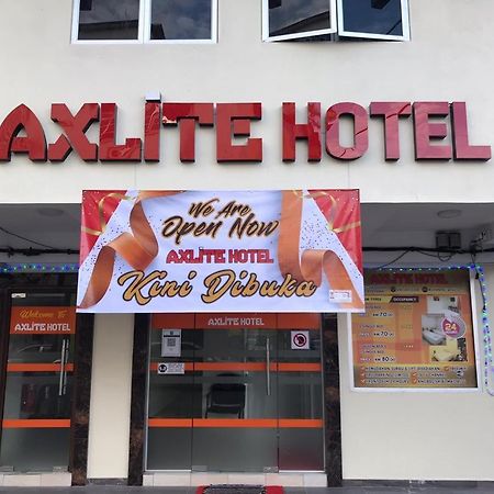 Axlite Hotel Taiping Bagian luar foto