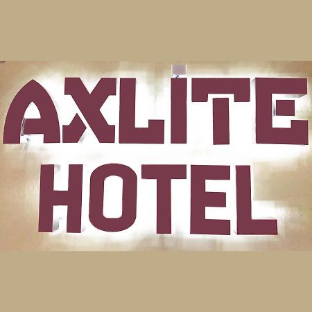 Axlite Hotel Taiping Bagian luar foto