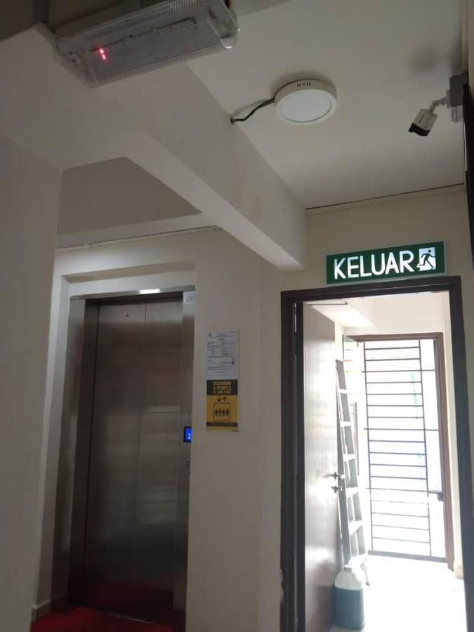 Axlite Hotel Taiping Bagian luar foto
