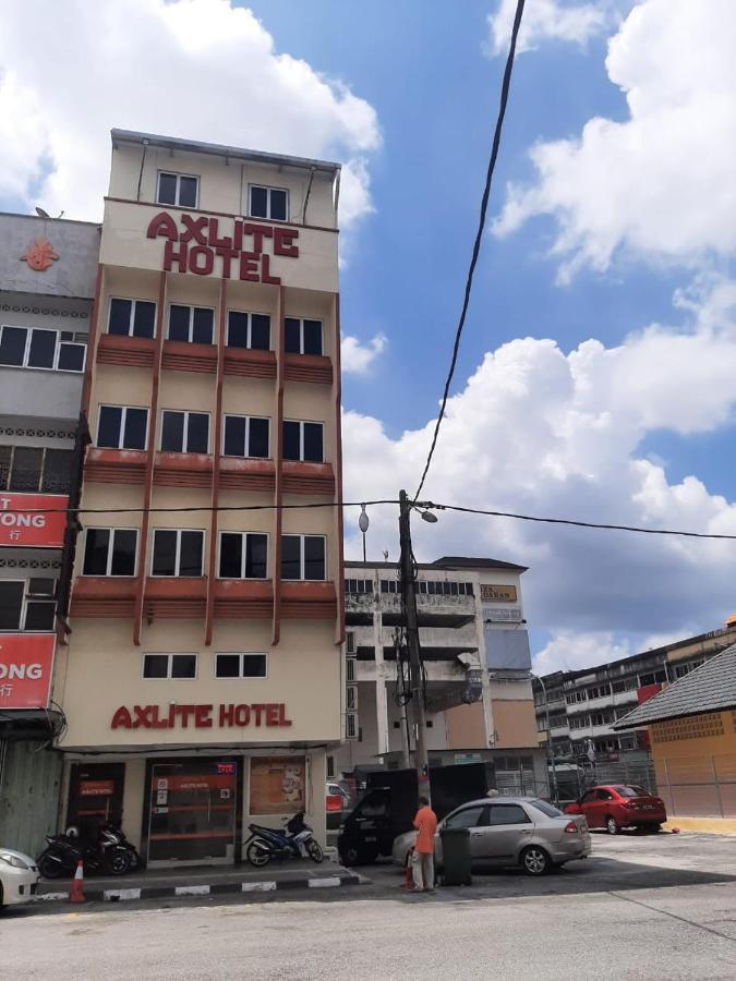 Axlite Hotel Taiping Bagian luar foto